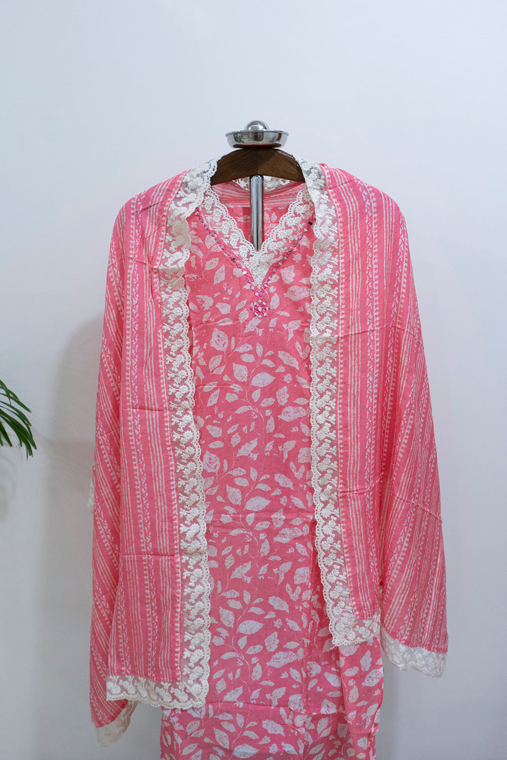 Pink Pure Cotton Kurta With Lace Border Dupatta And Bottoms